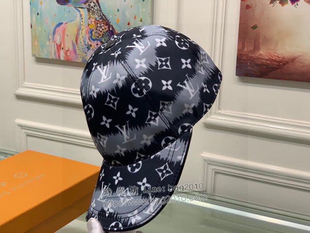 LV男女同款帽子 路易威登彩色漸變印花鴨舌帽棒球帽  mm1368